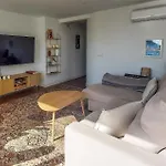 2 Bedroom Lovely In Appartamento Alicante